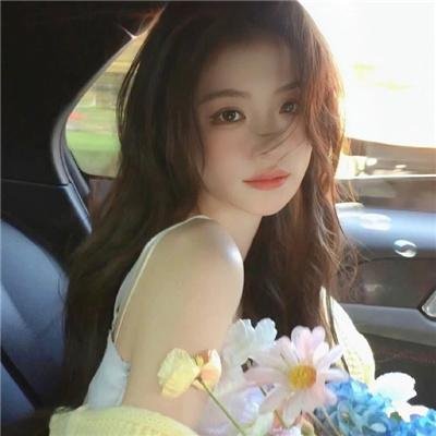 楼上的外星人 海报